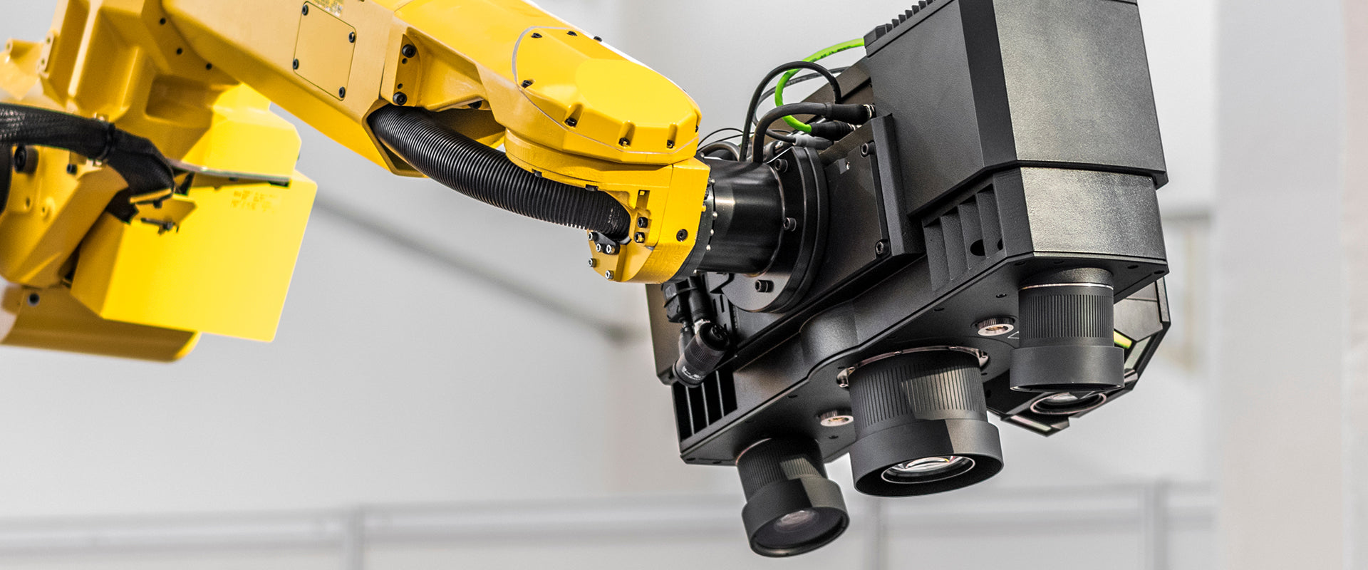 Machine Vision Lenses vs. Photography Lenses: What’s the Difference?