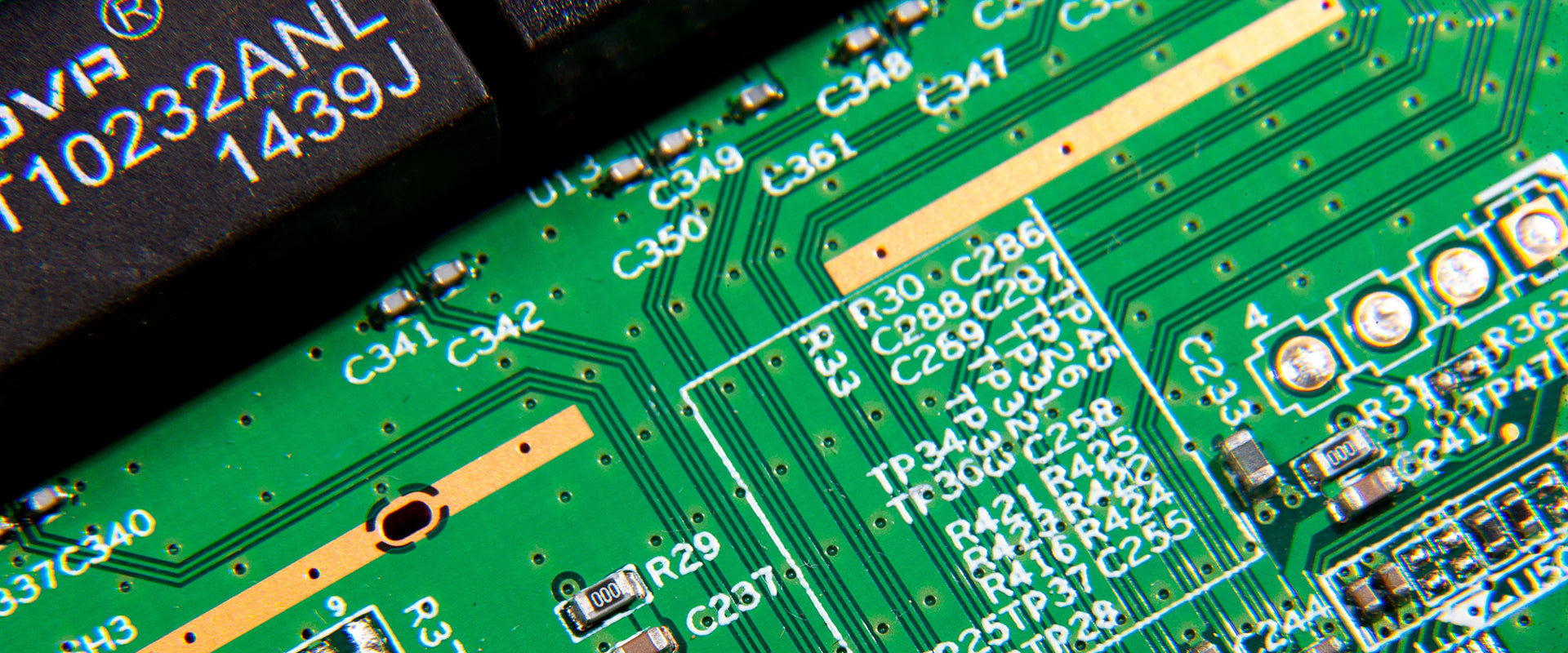 Eliminating Glare During PCB Inspection with Machine Vision Lighting