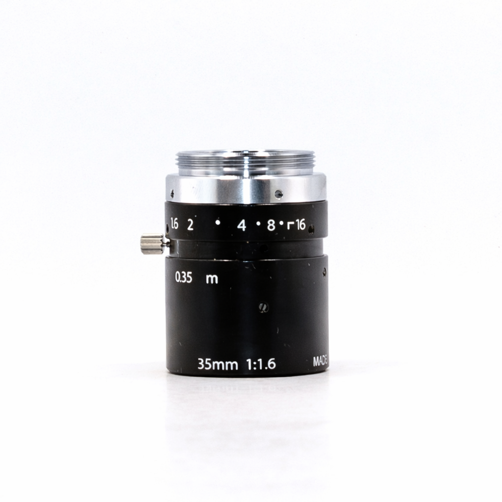 Fixed Focal Lens, 35mm, 5MP, 2/3in, f/1.6-16, C Mount, Japanese Engineered - GOYO GMR5HR33516MCN
